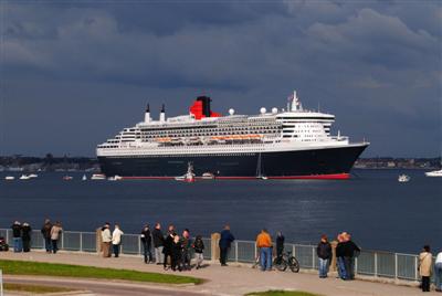 Queen Mary 2 i Helsingör